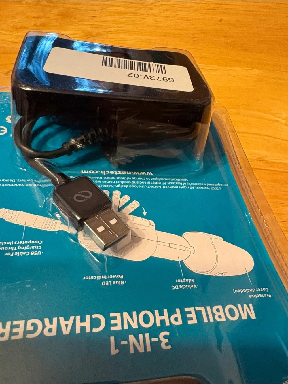 N300 3-in-1 Mobile Phone Charger - Black